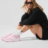 Alo Recovery Mode Sneaker - Pink/White