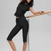 16'' High-Waist Airlift Capri - Black
