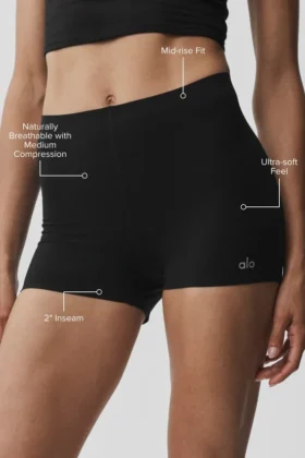 2″ Alo Softsculpt Mid-Rise Short – Black