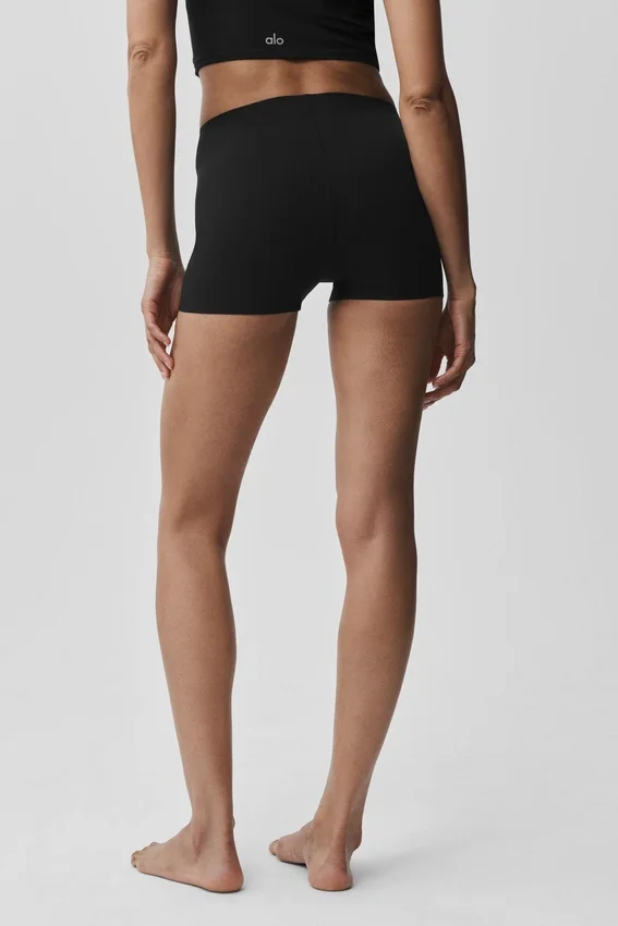 2" Alo Softsculpt Mid-Rise Short - Black