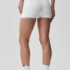 2" Alo Softsculpt Mid-Rise Short - White