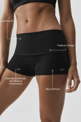 3″ Alo Softsculpt Low-Rise Foldover Short – Black