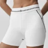 4" Airbrush High-Waist Heart Throb Short - White/Black