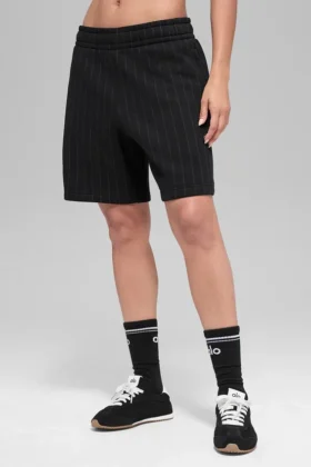 7" Pinstripe Short - Black Pinstripe