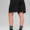 7" Pinstripe Short - Black Pinstripe