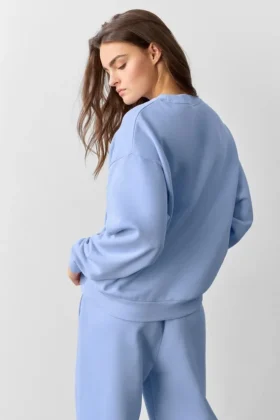 Accolade Crew Neck Pullover – Light Provence Blue