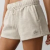 Accolade Short - Oatmeal Heather