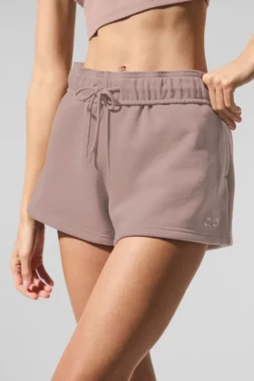 Accolade Short – Taupe