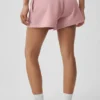 Accolade Short - Vintage Pink