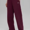 Accolade Straight Leg Sweatpant - Burgundy