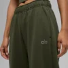 Accolade Straight Leg Sweatpant - Green Olive