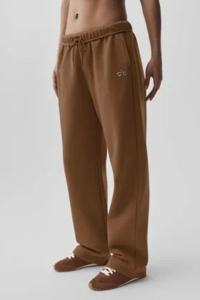 Accolade Straight Leg Sweatpant – Sun Kissed Brown