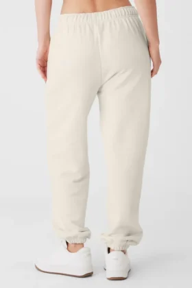 Accolade Sweatpant – Bone