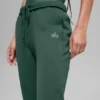 Accolade Sweatpant - Clover Green