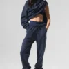 Accolade Sweatpant - Navy