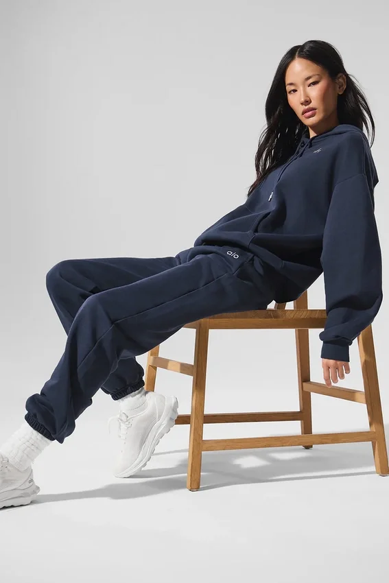 Accolade Sweatpant - Navy