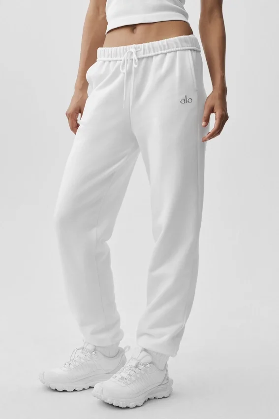 Accolade Sweatpant - White