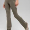 Airbrush High-Waist Bootcut Legging - Light Cocoa
