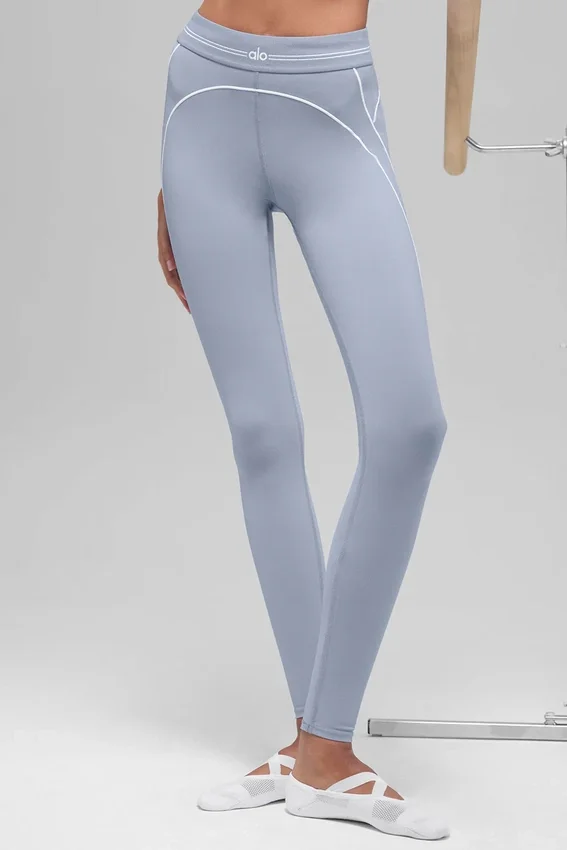 Airbrush High-Waist Heart Throb Legging - Winter Frost/White