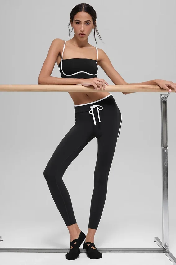 Airbrush High-Waist Race Pace 7/8 Legging - Black/White
