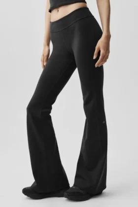 Airbrush Low-Rise Bootcut Legging - Black