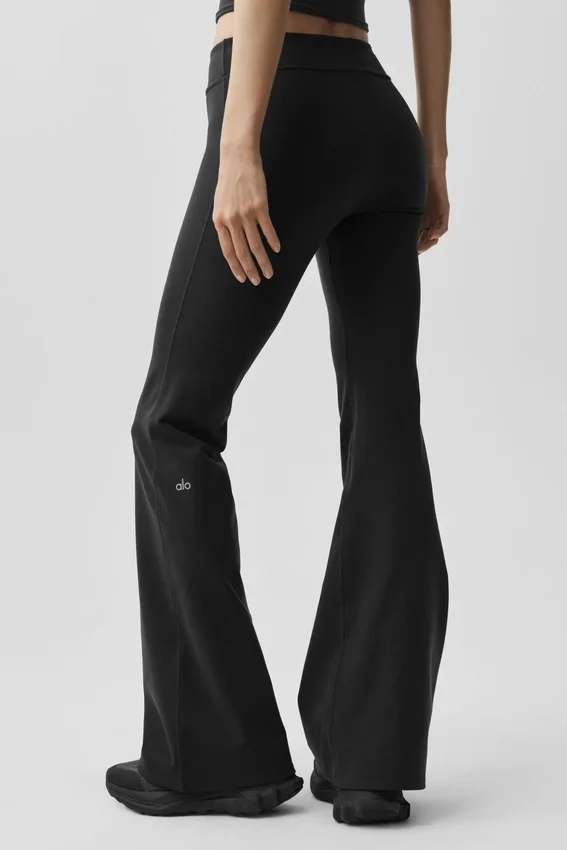 Airbrush Low-Rise Bootcut Legging - Black
