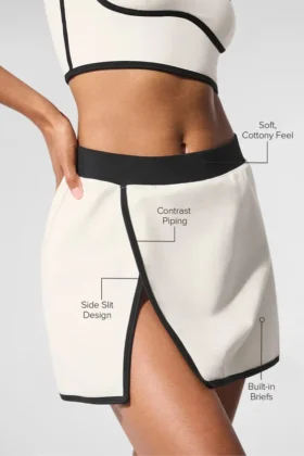 Airbrush Streamlined Skirt – Ivory/Black