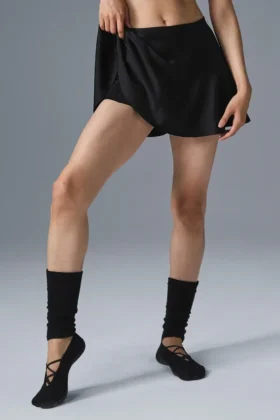 Airlift Down the Line Tennis Skirt – Black
