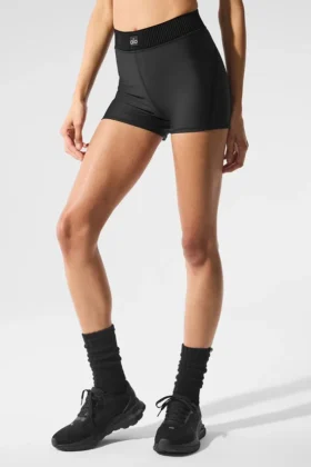 Airlift High-Waist Line up Short - Black