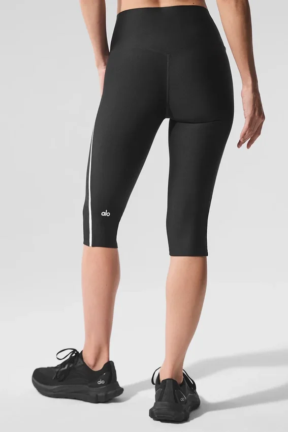 Airlift High-Waist Super Sleek Contrast Capri - Black/White