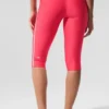 Airlift High-Waist Super Sleek Contrast Capri - Candy Red/White