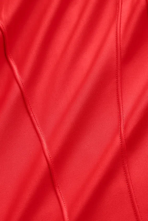 Airlift Ignite Zip up Jacket - Bright Red