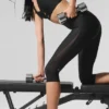 Airlift Mesh High-Waist Just Right Capri - Black