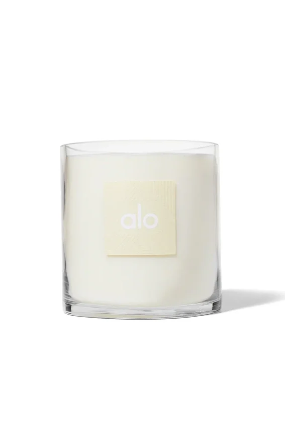 Alo Signature Candle - 60 Oz