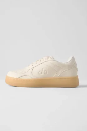 Alo Recovery Mode Sneaker – Clay