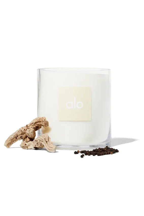 Alo Signature Candle - 60 Oz
