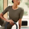 Alo Softsculpt Precision Half Sleeve Tee - Olive Tree