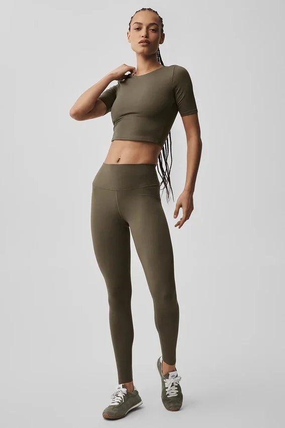 Alo Softsculpt Precision Half Sleeve Tee - Olive Tree