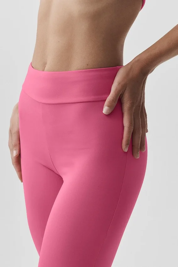 Alo Softsculpt Shoreline Capri - Paradise Pink