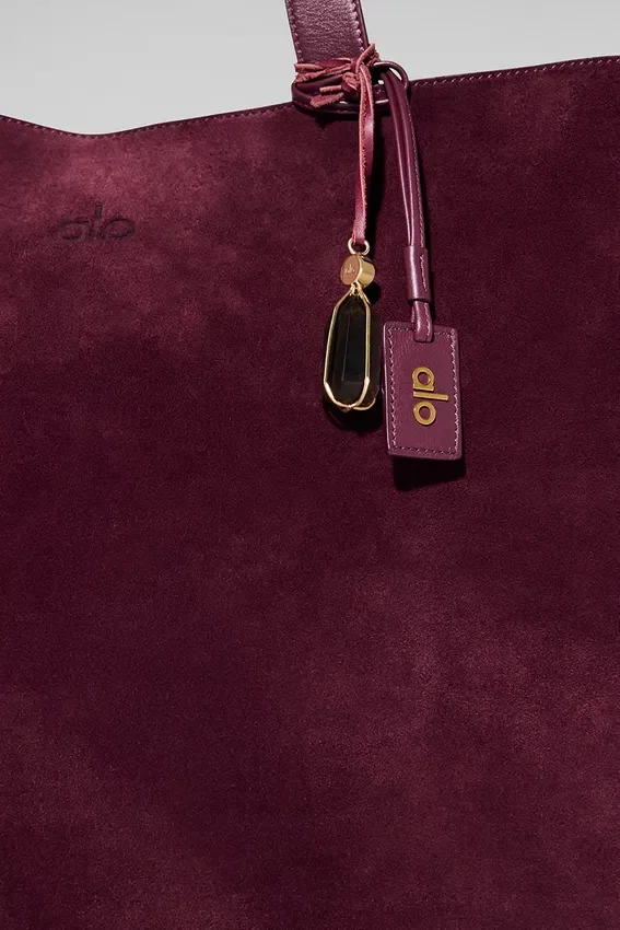 Alo Tranquility Tote - Bordeaux Suede