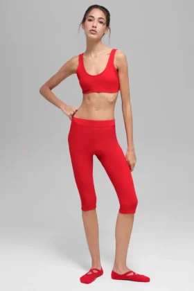 Alosoft High-Waist Iconic 90'S Capri - Bright Red