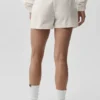 Alumni Short - Ivory
