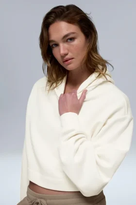 Bae Hoodie – Ivory