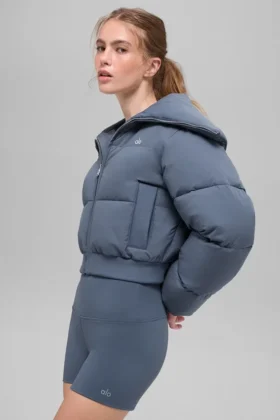 Captivate Puffer – Bluestone
