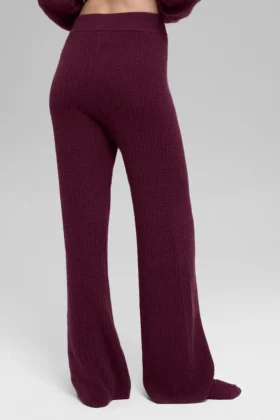 Cashmere High-Waist Plush Waffle Pant – Burgundy