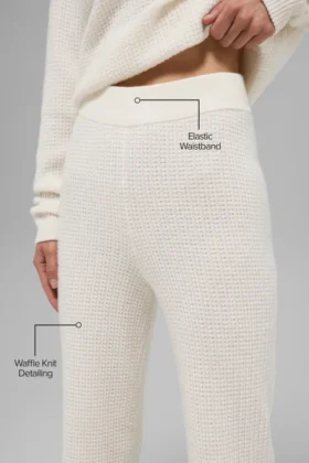 Cashmere High-Waist Plush Waffle Pant – Ivory