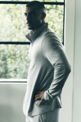 Conquer 1/4 Zip Reform Long Sleeve - Athletic Heather Grey