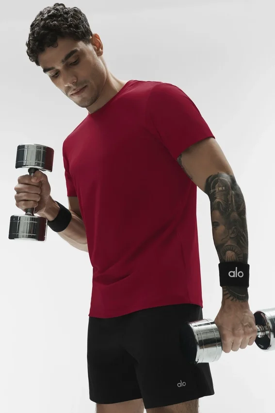Conquer Reform Crewneck Short Sleeve - Garnet