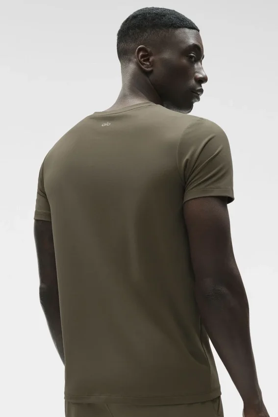 Conquer Reform Crewneck Short Sleeve - Olive Tree