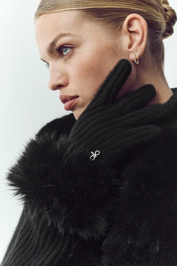 Courchevel Cashmere Gloves - Black